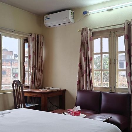 Rooftop Studio And 2Bhk Apartments In Kathmandu'S Most Happening Place Zewnętrze zdjęcie
