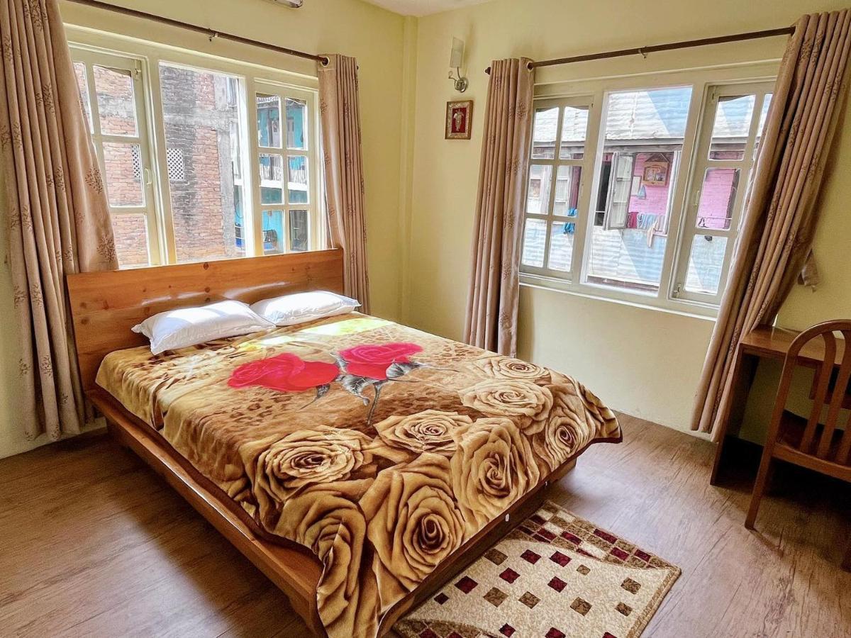 Rooftop Studio And 2Bhk Apartments In Kathmandu'S Most Happening Place Zewnętrze zdjęcie